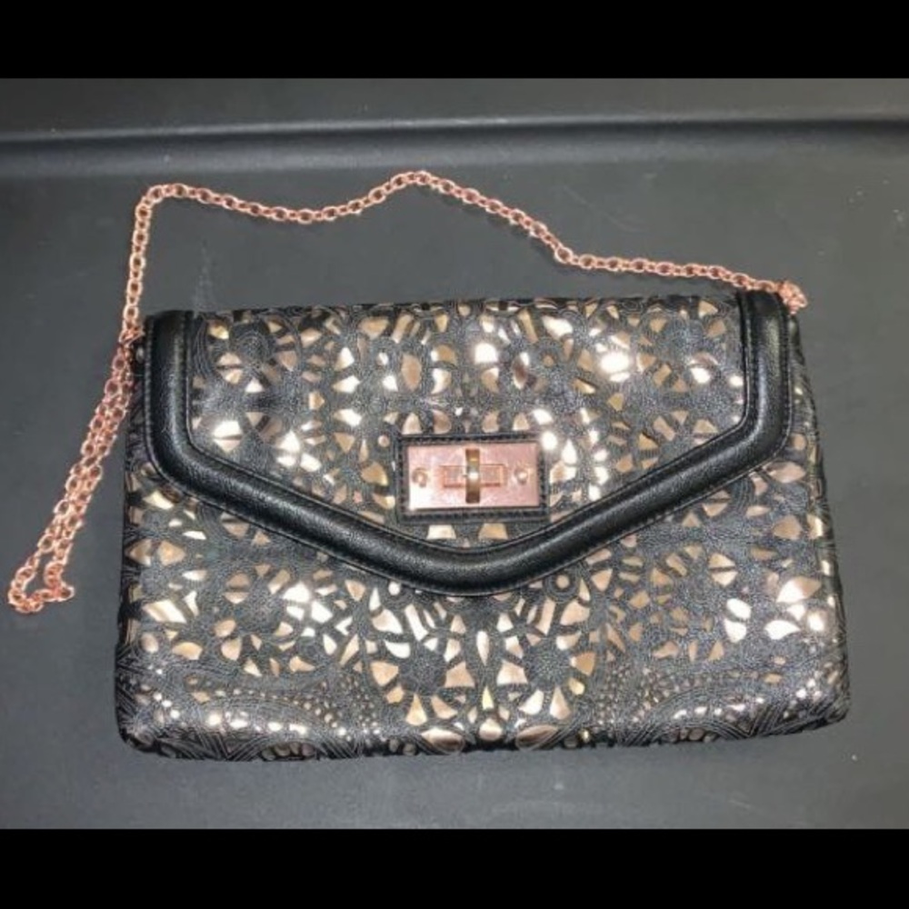 Aldo Clutch